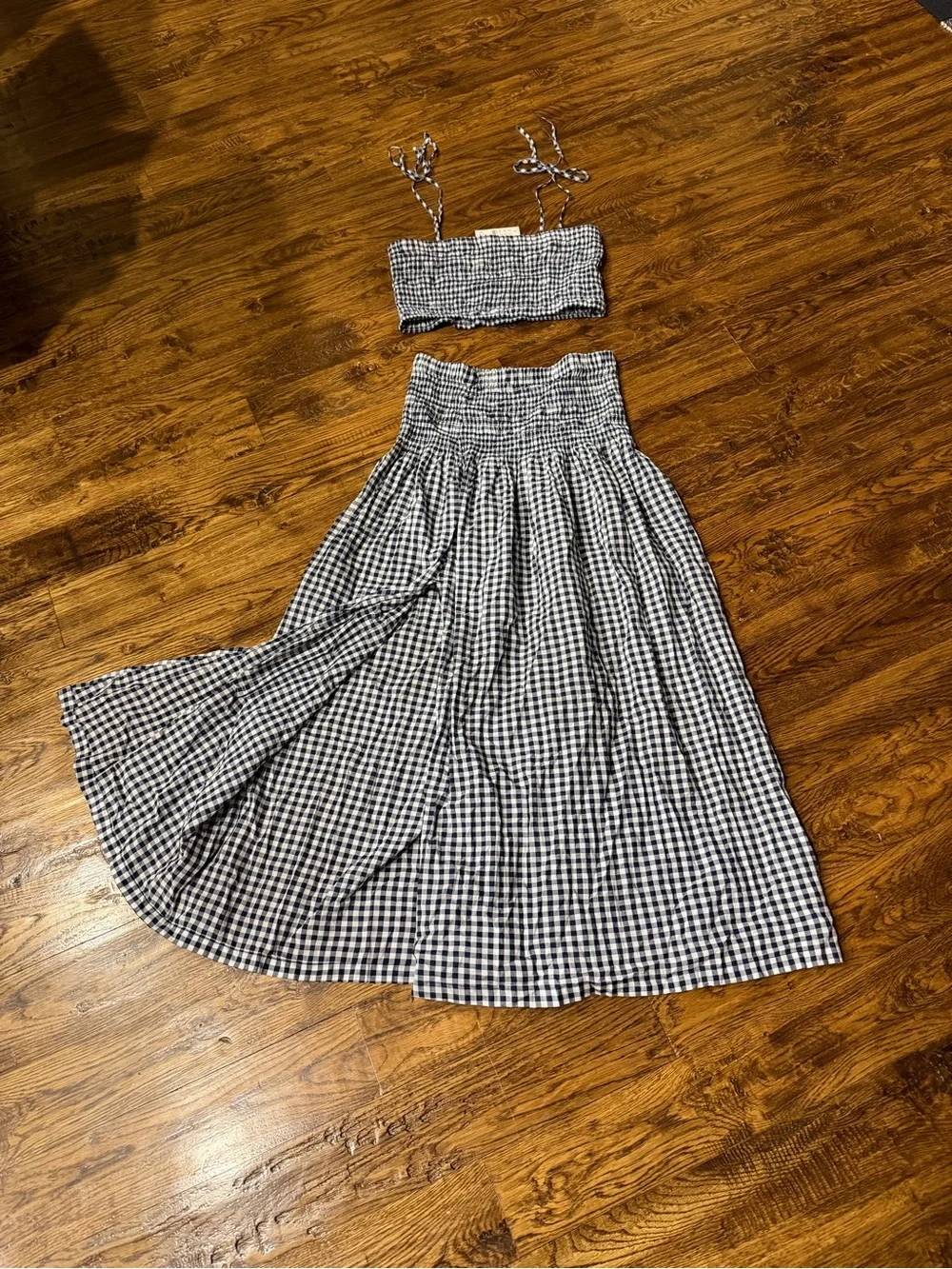 NWT 🆕 J.Crew Navy-and-White Gingham Maxi Skirt with Smocked Waist - Picture 2 of 6